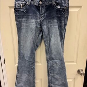 Women's Mid-Wash Flare Jeans